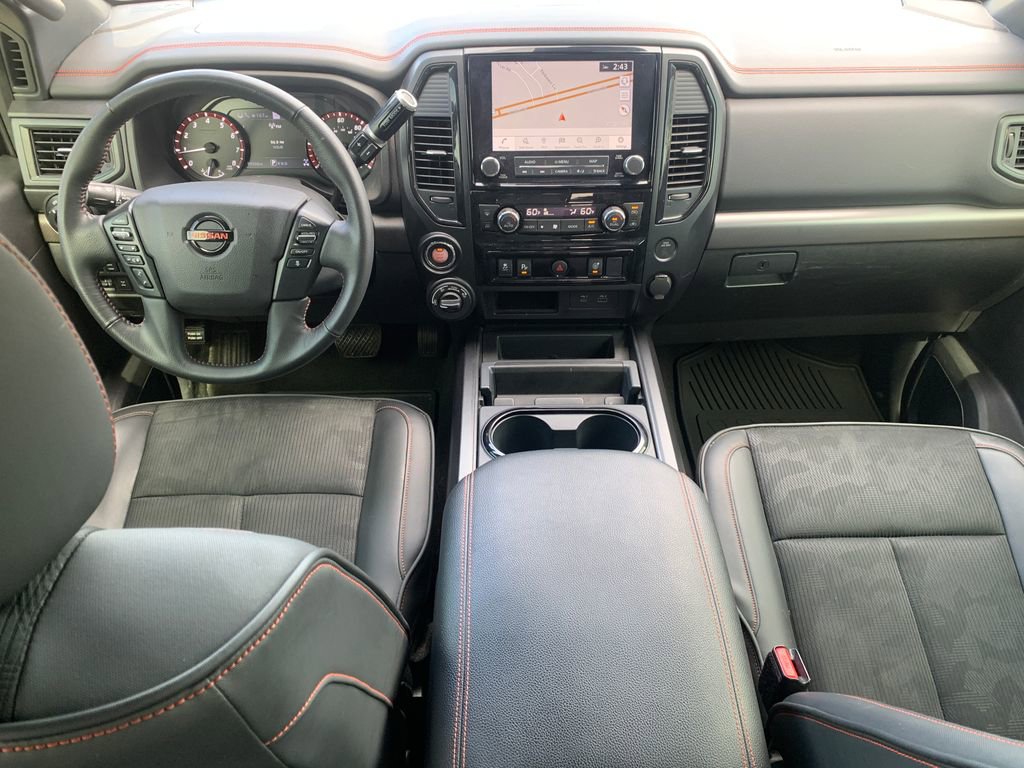 Used 2021 Nissan Titan PRO-4X AWD/4WD image 16