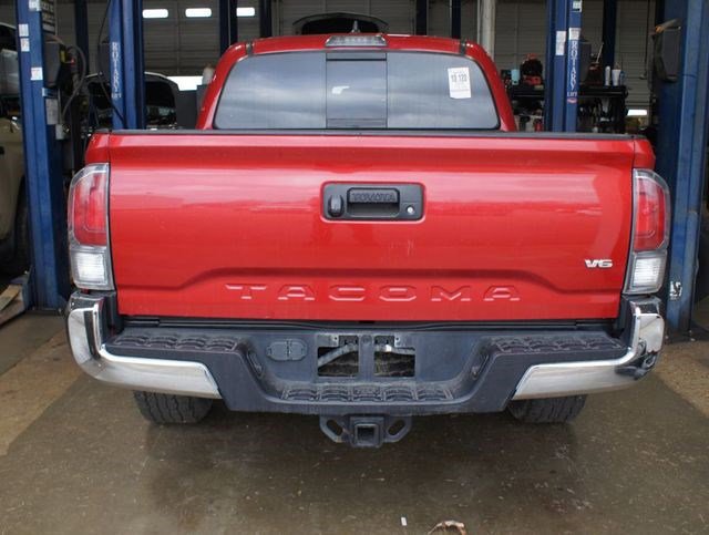 Used 2020 Toyota Tacoma TRD Off-Road image 6