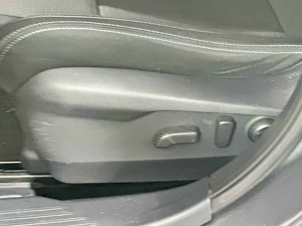 Used 2022 Subaru Outback Premium image 22