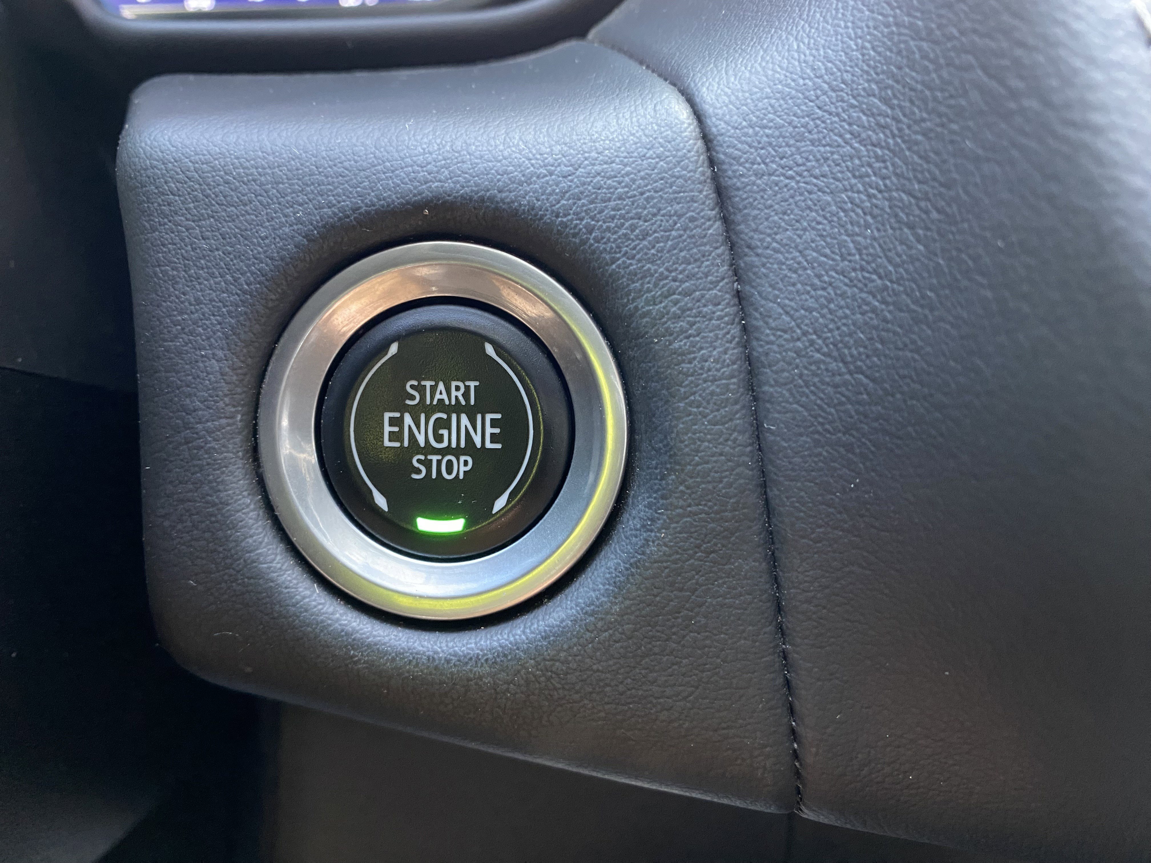 Used 2022 Chevrolet Suburban Z71 AWD/4WD image 26