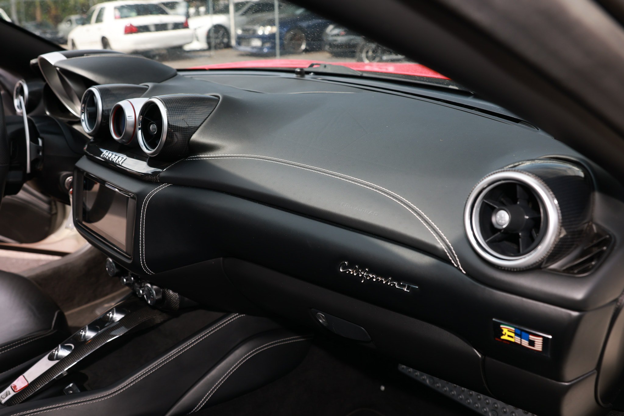 Used 2015 Ferrari California T RWD image 62