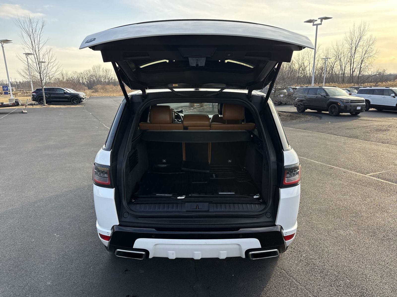 Used 2018 Land Rover Range Rover Sport Supercharged image 24