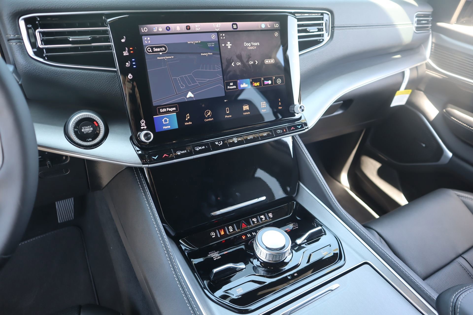 New 2026 Jeep Grand Wagoneer 4WD image 5