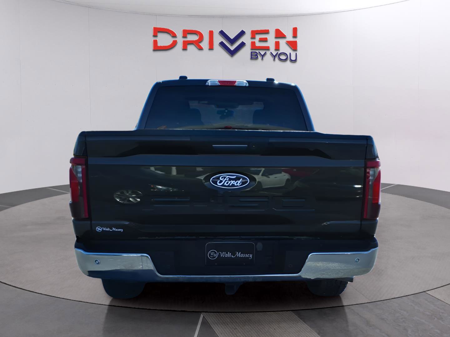 Used 2024 Ford F150 XLT w/ Mobile Office Package image 6