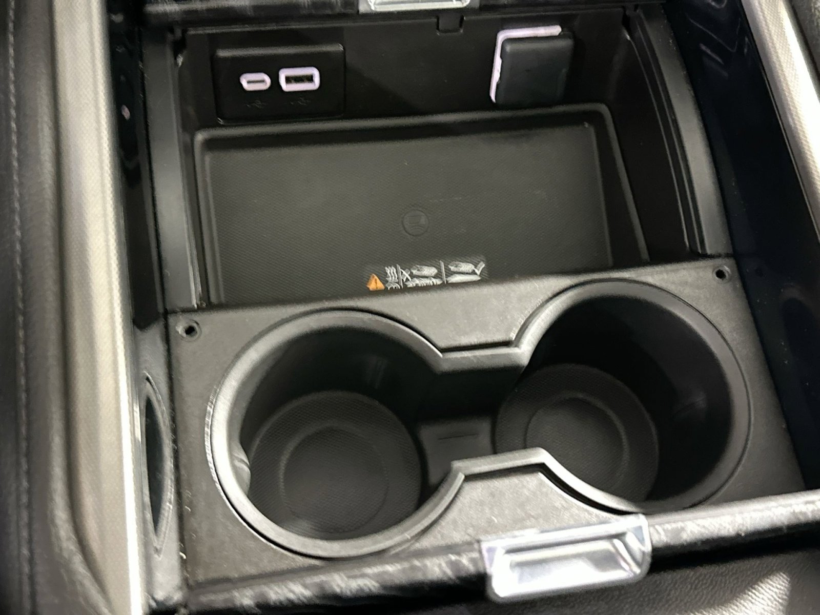 Used 2023 GMC Yukon Denali image 28