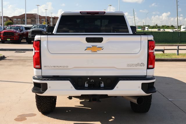 Used 2025 Chevrolet Silverado 2500 High Country w/ High Country Premium Package AWD/4WD image 5