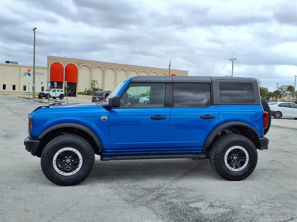 Used 2023 Ford Bronco Big Bend w/ Sasquatch Package image 4