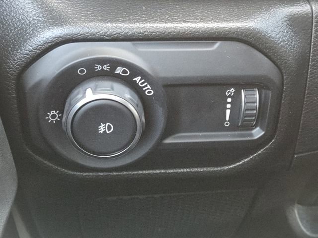 Used 2023 Jeep Wrangler Willys image 8