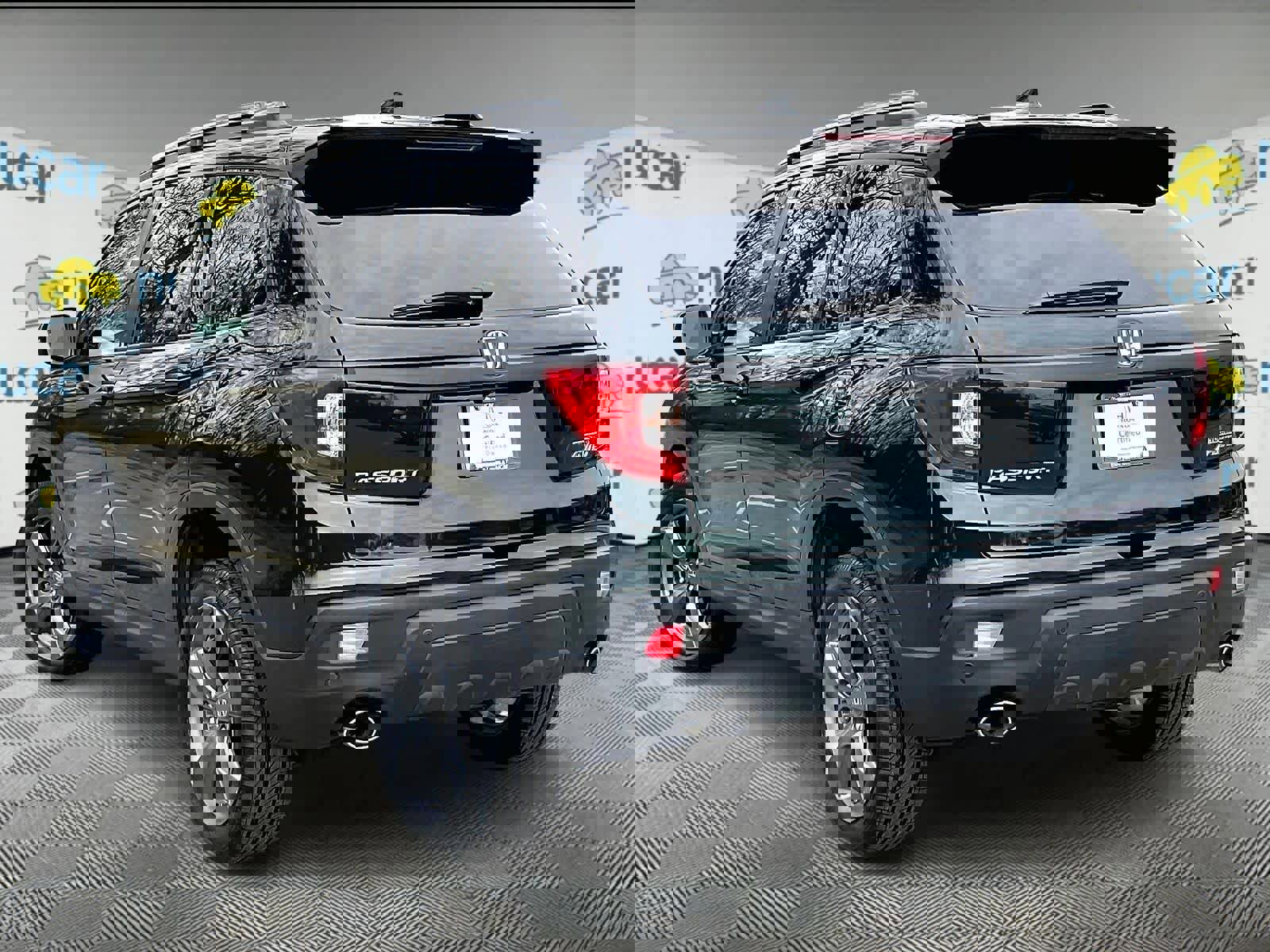 Certified 2019 Honda Passport Touring image 3