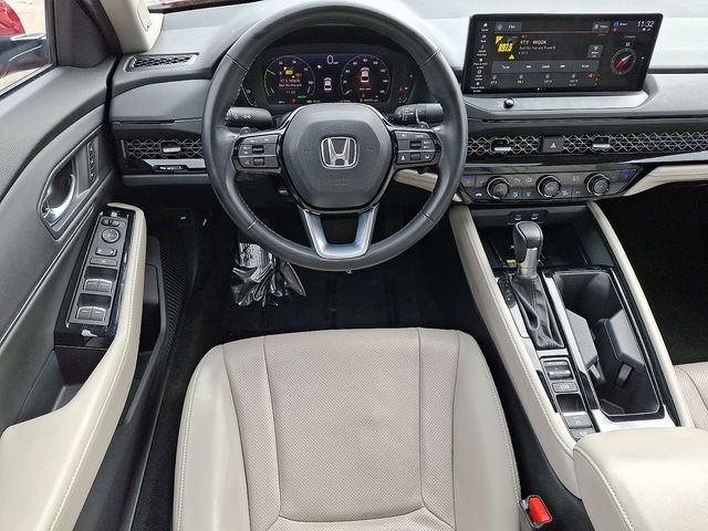 Used 2024 Honda Accord Touring image 13