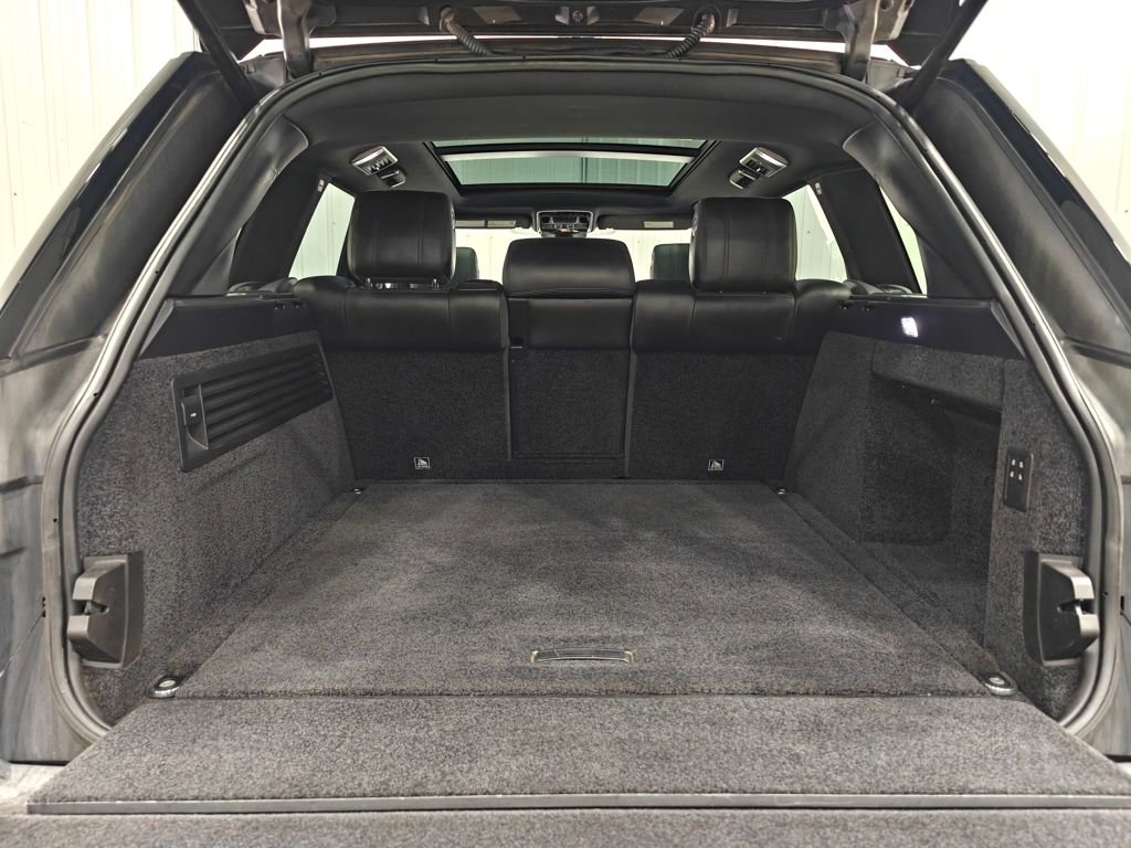 Used 2017 Land Rover Range Rover Supercharged image 36