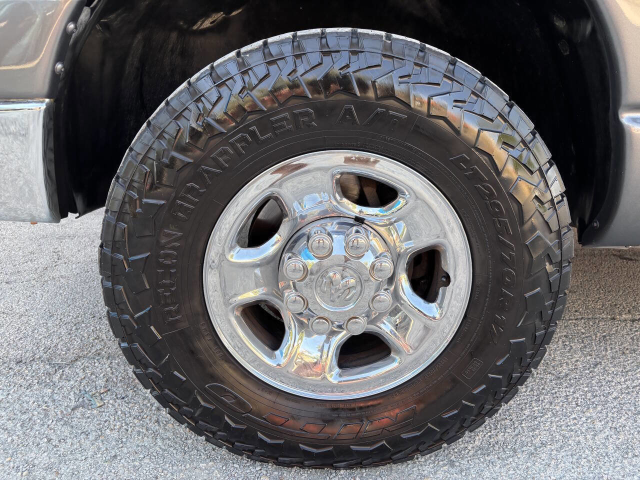 Used 2003 Dodge Ram 2500 Truck SLT image 31