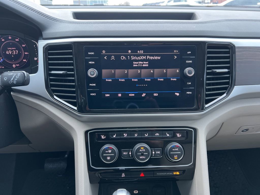 Used 2023 Volkswagen Atlas SE w/ Panoramic Sunroof Package image 21