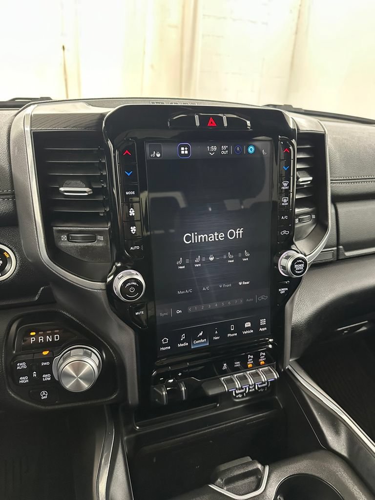 Used 2023 RAM 1500 Laramie AWD/4WD image 22