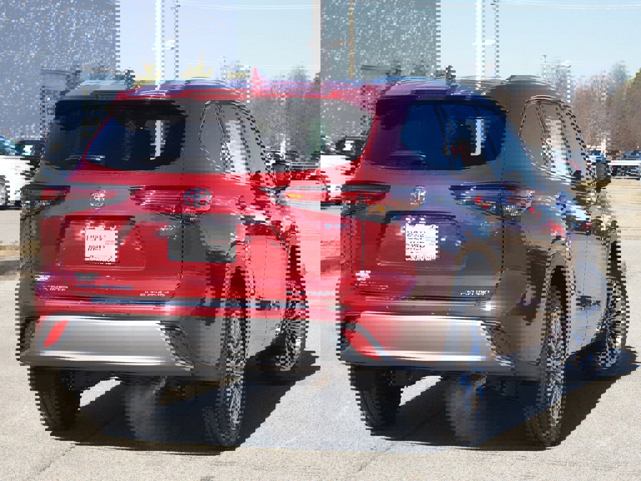 Used 2026 Toyota Highlander Platinum image 24