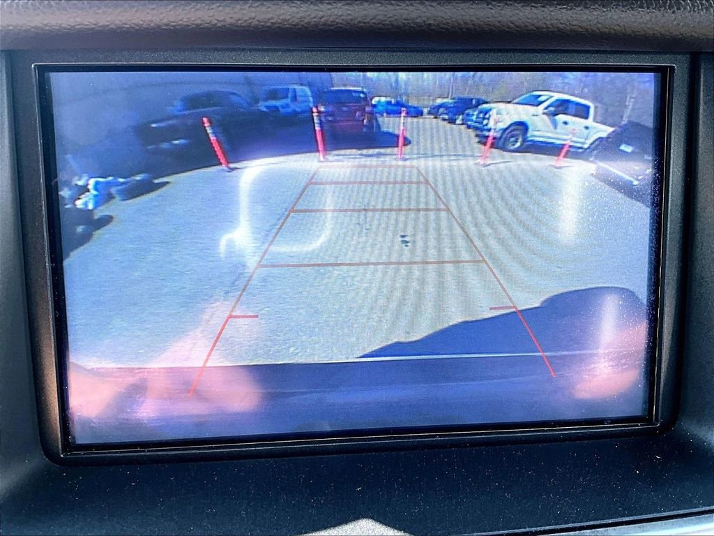 Used 2020 Chevrolet Suburban Premier image 19