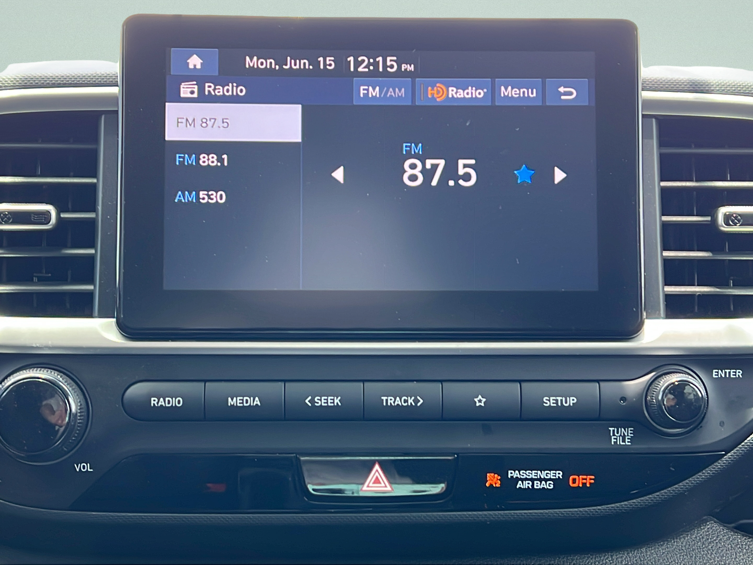 Certified 2024 Hyundai Venue SE FWD image 14