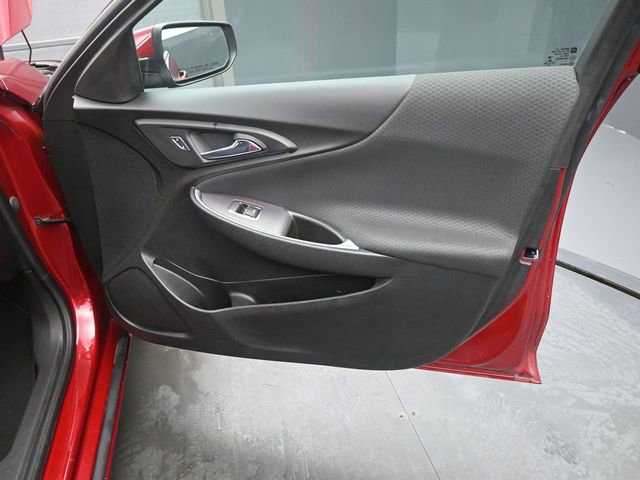 Used 2021 Chevrolet Malibu RS FWD image 20