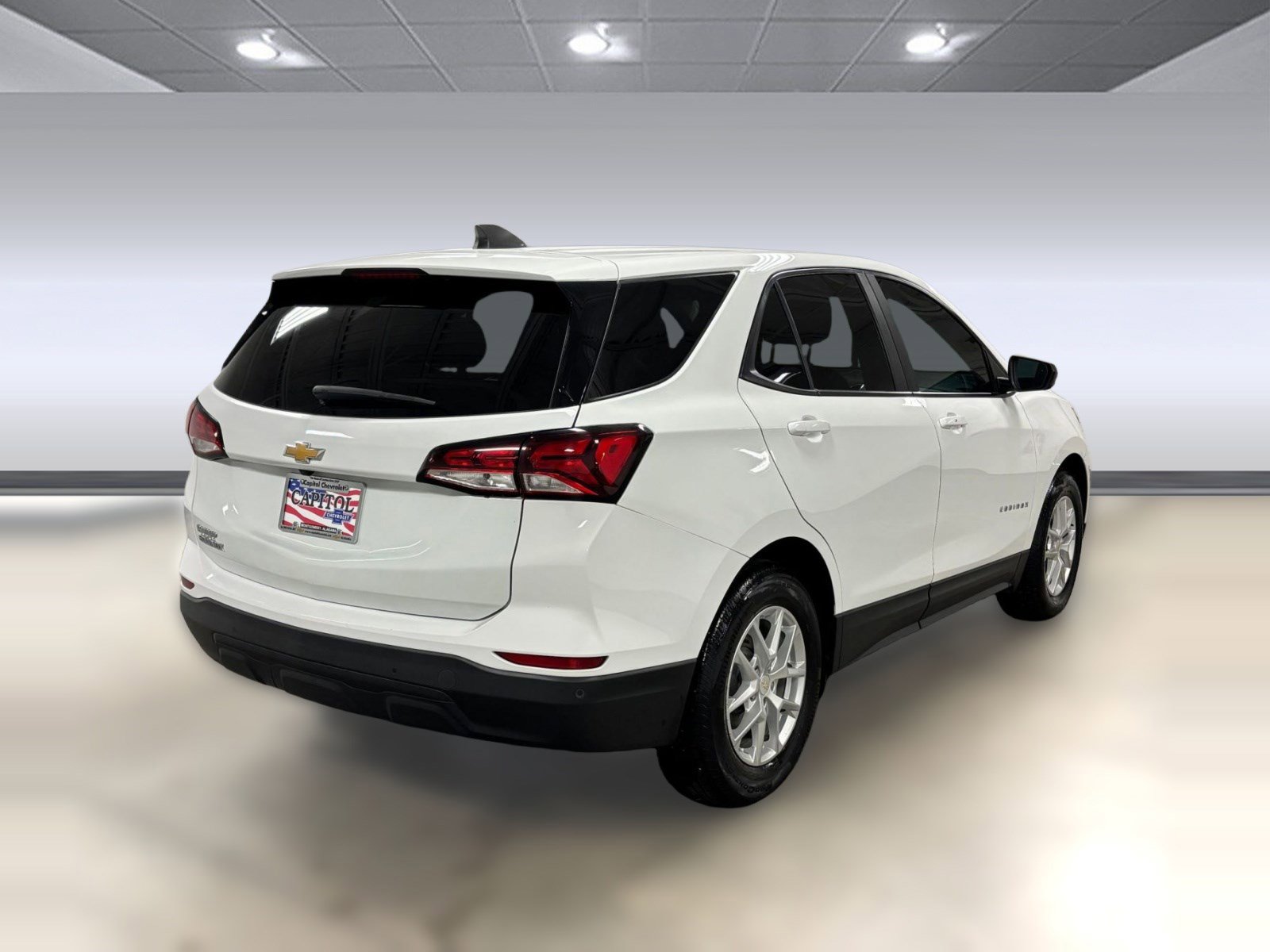Used 2022 Chevrolet Equinox LS w/ LS Convenience Package FWD image 8