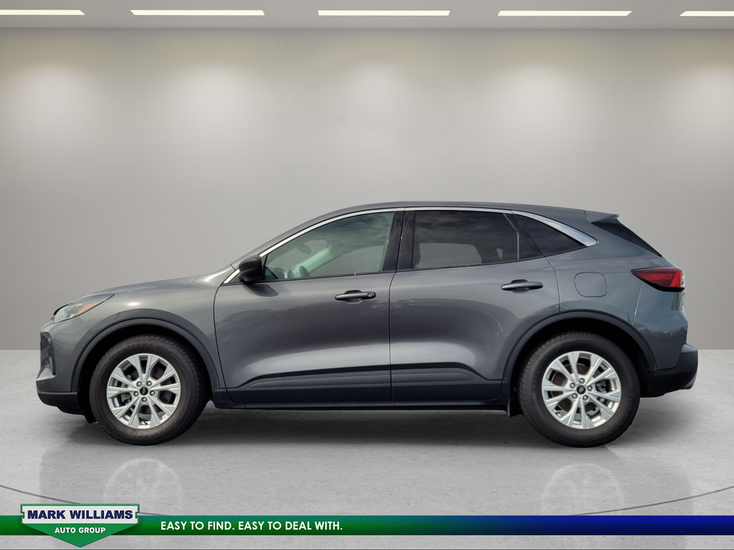 Used 2023 Ford Escape Active w/ Cold Weather Package FWD image 7