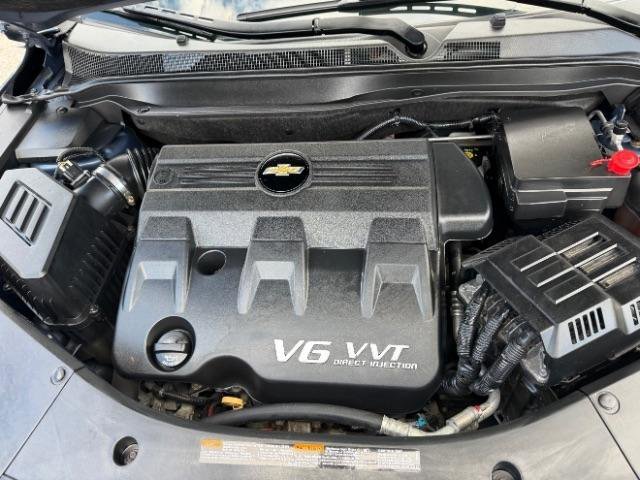 Used 2011 Chevrolet Equinox LTZ image 11