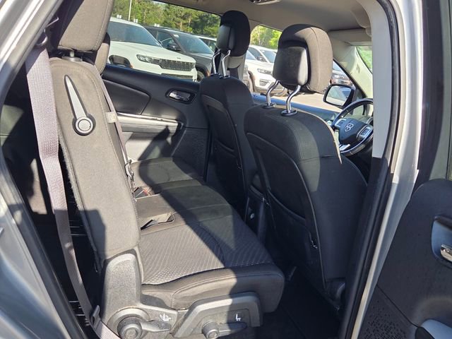 Used 2019 Dodge Journey SE w/ Premium Group image 13