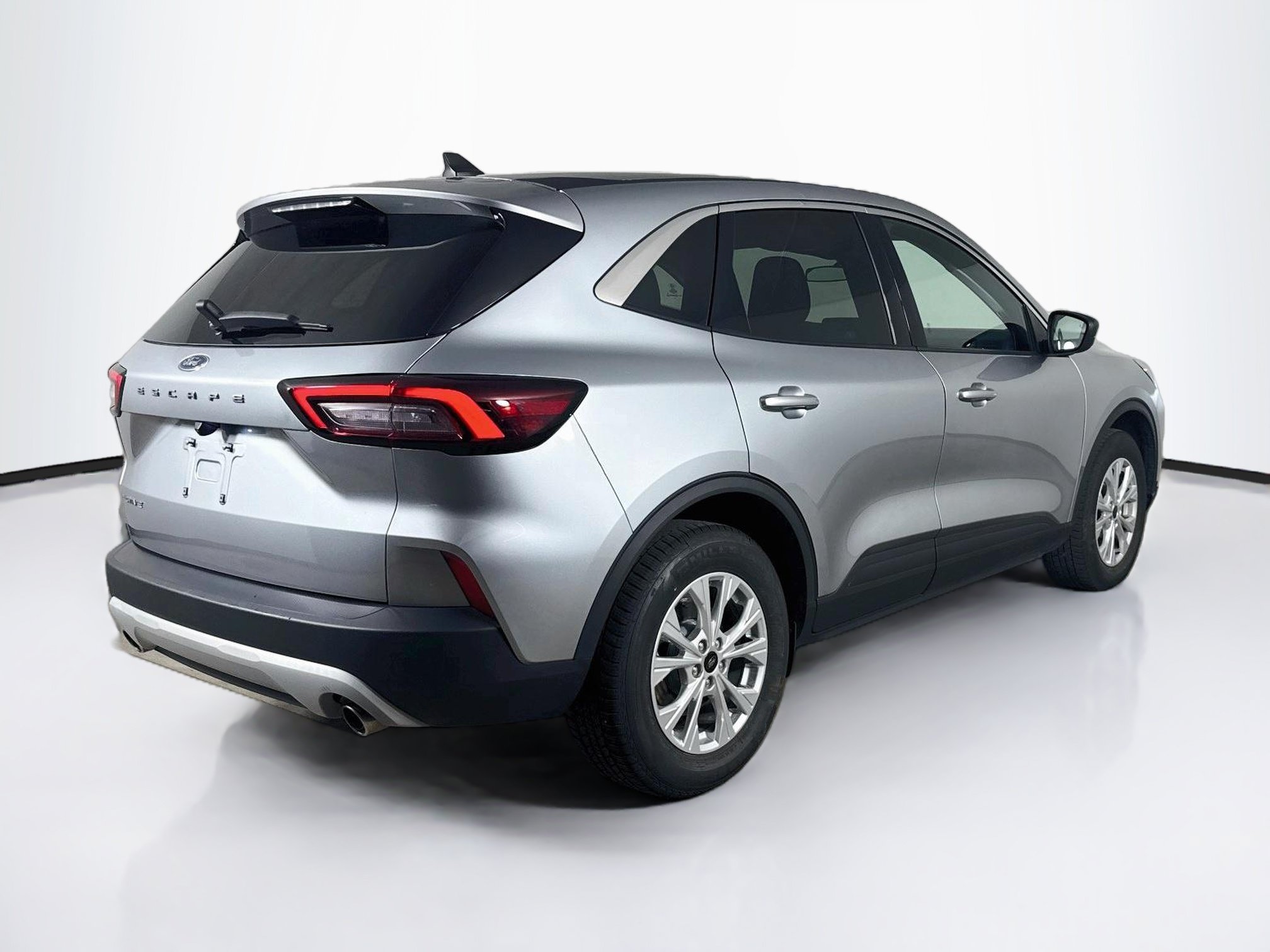 Used 2024 Ford Escape Active FWD image 30