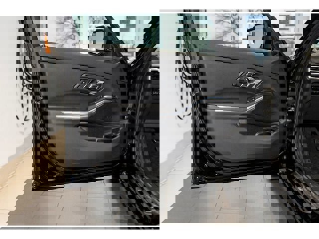 New 2026 BMW 330i xDrive Sedan w/ Convenience Package image 52