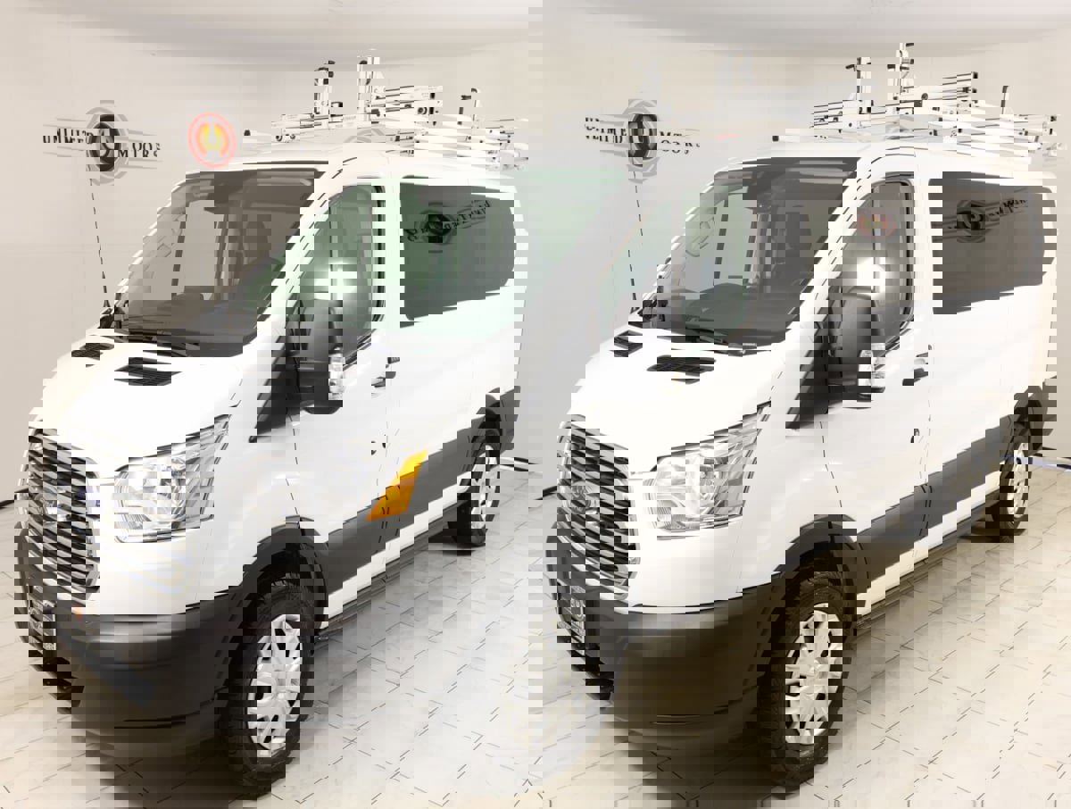 Used 2019 Ford Transit 150 XLT image 5