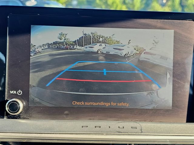 Used 2023 Toyota Prius LE FWD image 41