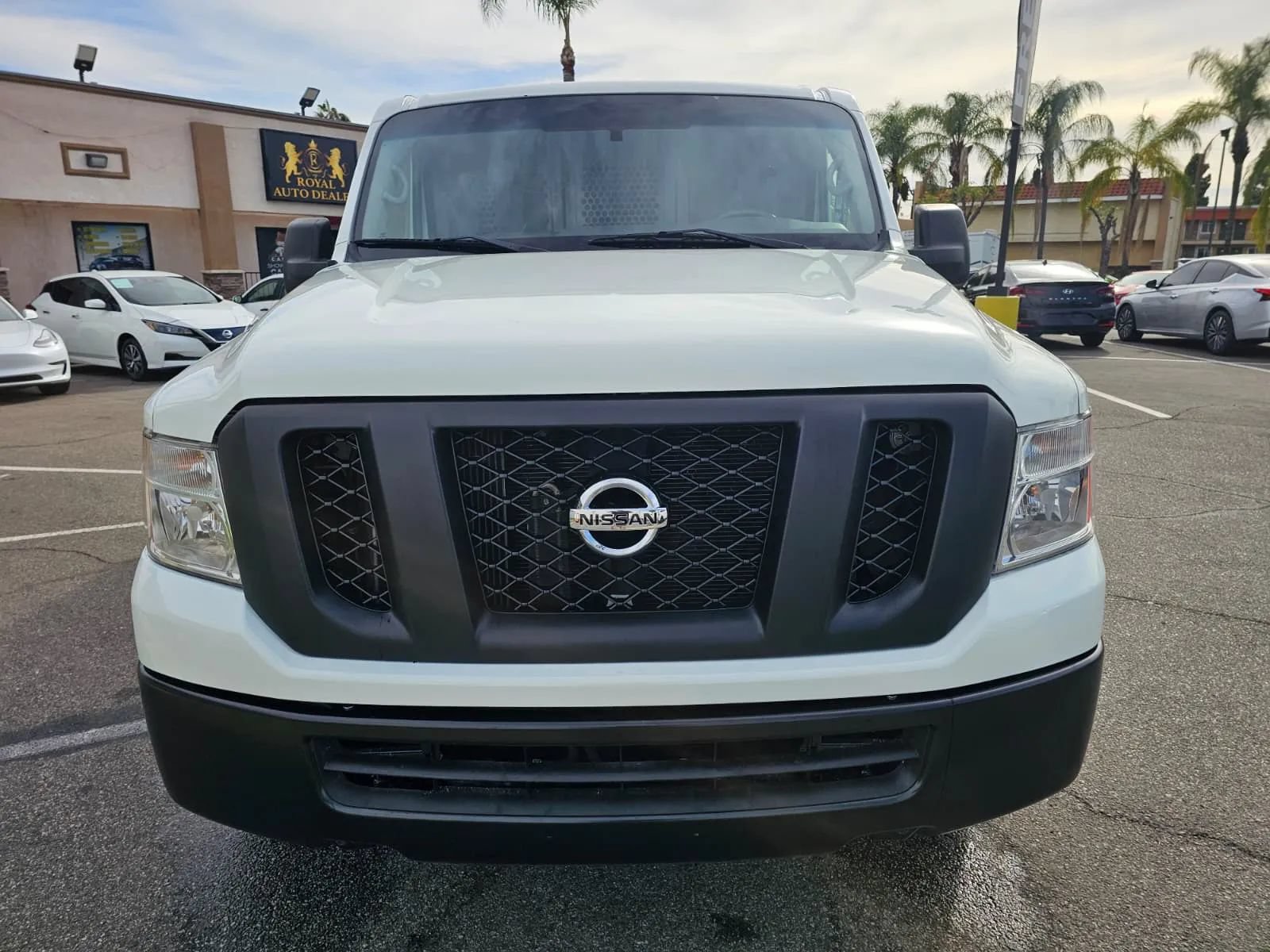 Used 2020 Nissan NV 1500 S RWD image 2