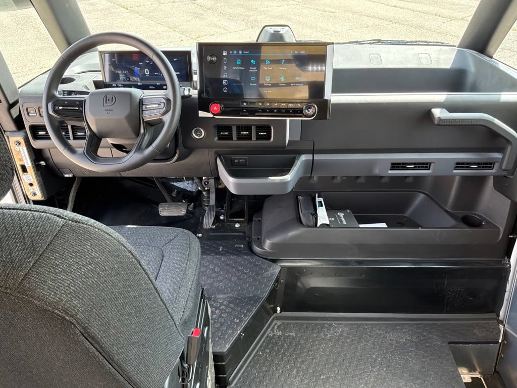 Used 2024 Chevrolet Brightdrop 600 w/ Commercial Equipment Package AWD/4WD image 22