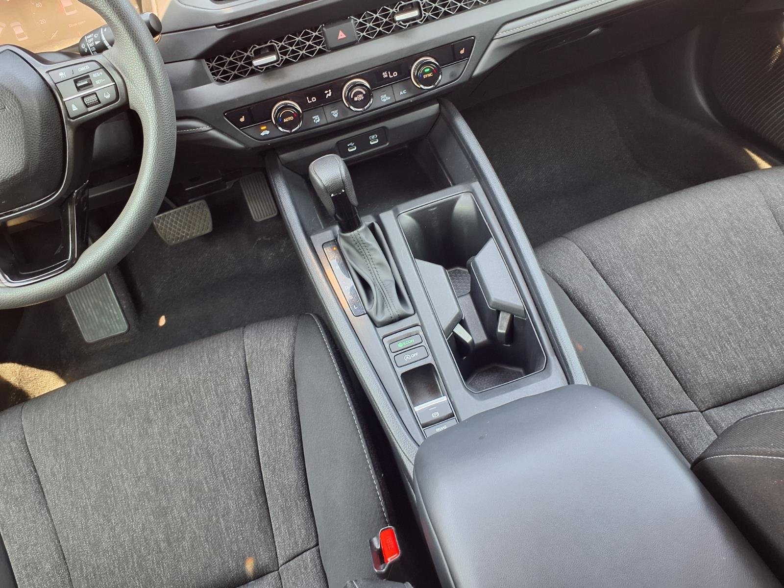Used 2024 Honda Accord EX image 11