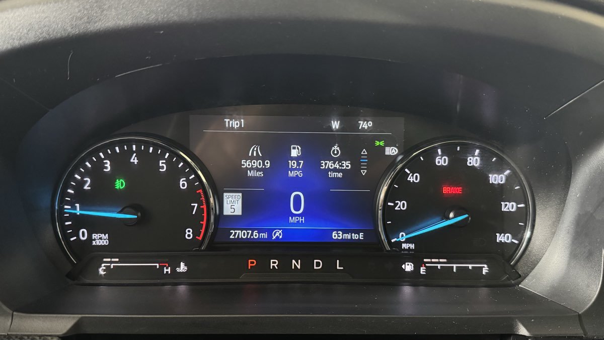 Used 2023 Ford Explorer ST-Line w/ Class IV Trailer Tow Package AWD/4WD image 18