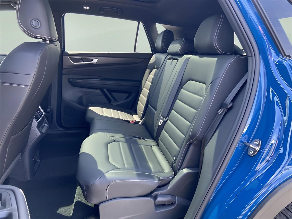 New 2025 Volkswagen Atlas Cross Sport SEL R-Line image 7
