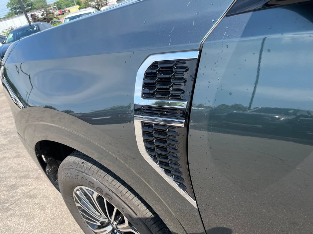Certified 2026 Nissan Armada Platinum w/ Convenience Package RWD image 31