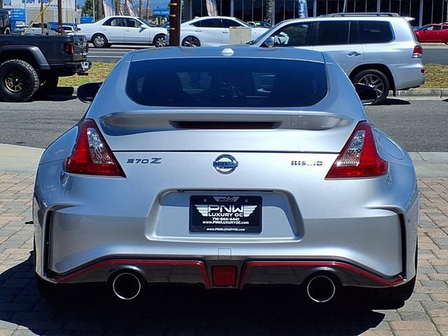 Used 2016 Nissan 370Z NISMO RWD image 4