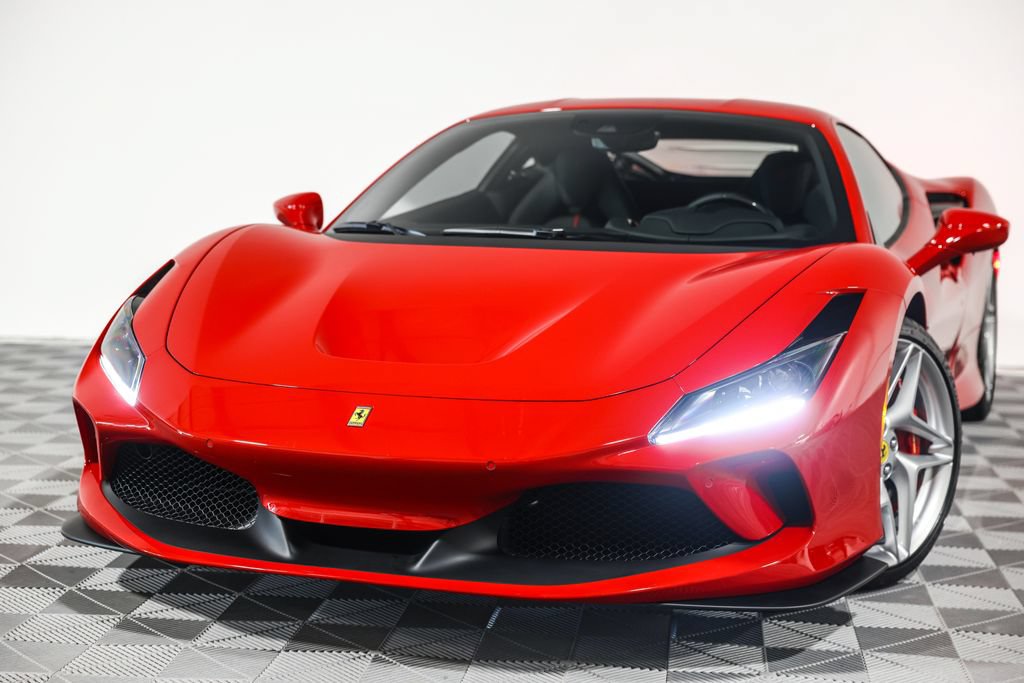 Used 2020 Ferrari F8 Tributo RWD image 11