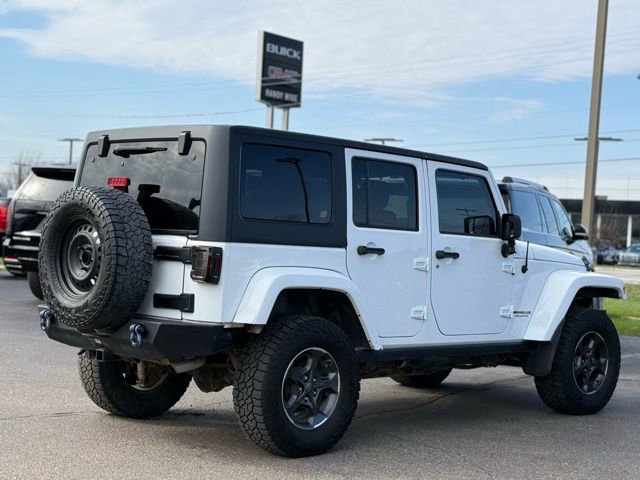 Used 2012 Jeep Wrangler Unlimited Sahara w/ Dual Top Group image 31