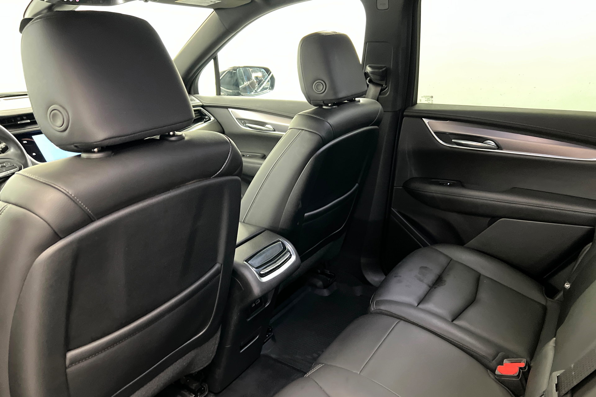 Used 2022 Cadillac XT6 Luxury FWD image 20
