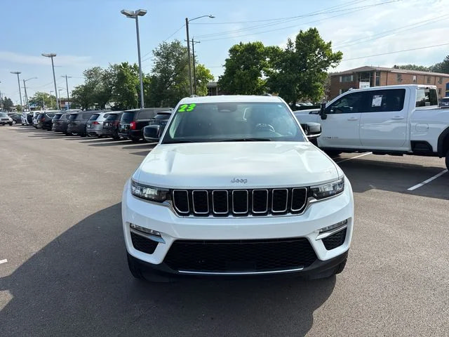 Used 2023 Jeep Grand Cherokee Limited AWD/4WD image 5