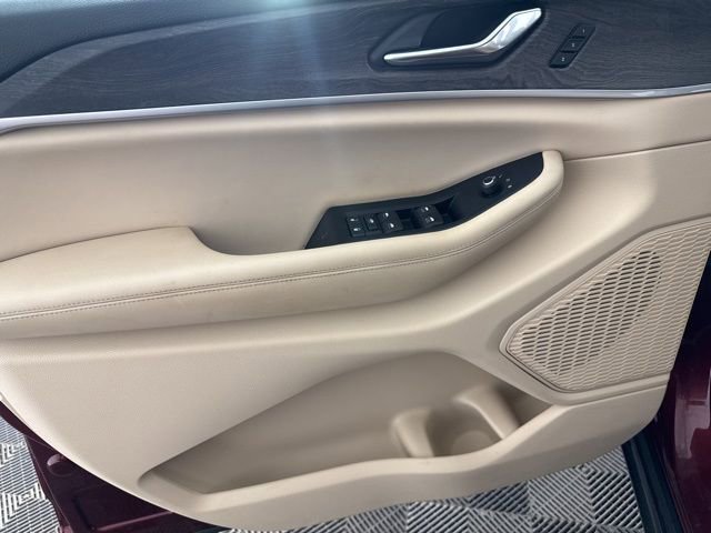 Used 2024 Jeep Grand Cherokee Limited w/ Luxury Tech Group II image 21