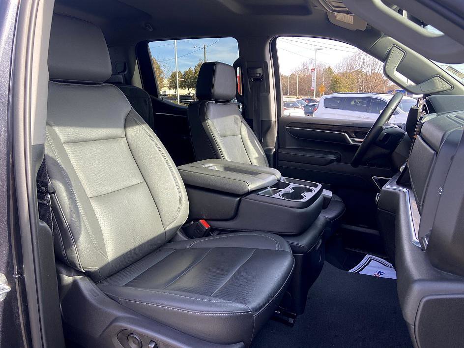 Used 2024 GMC Sierra 1500 SLT image 17