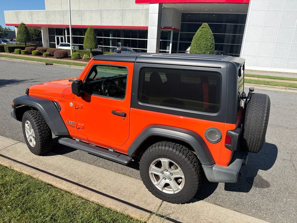 Used 2019 Jeep Wrangler Sport AWD/4WD image 15