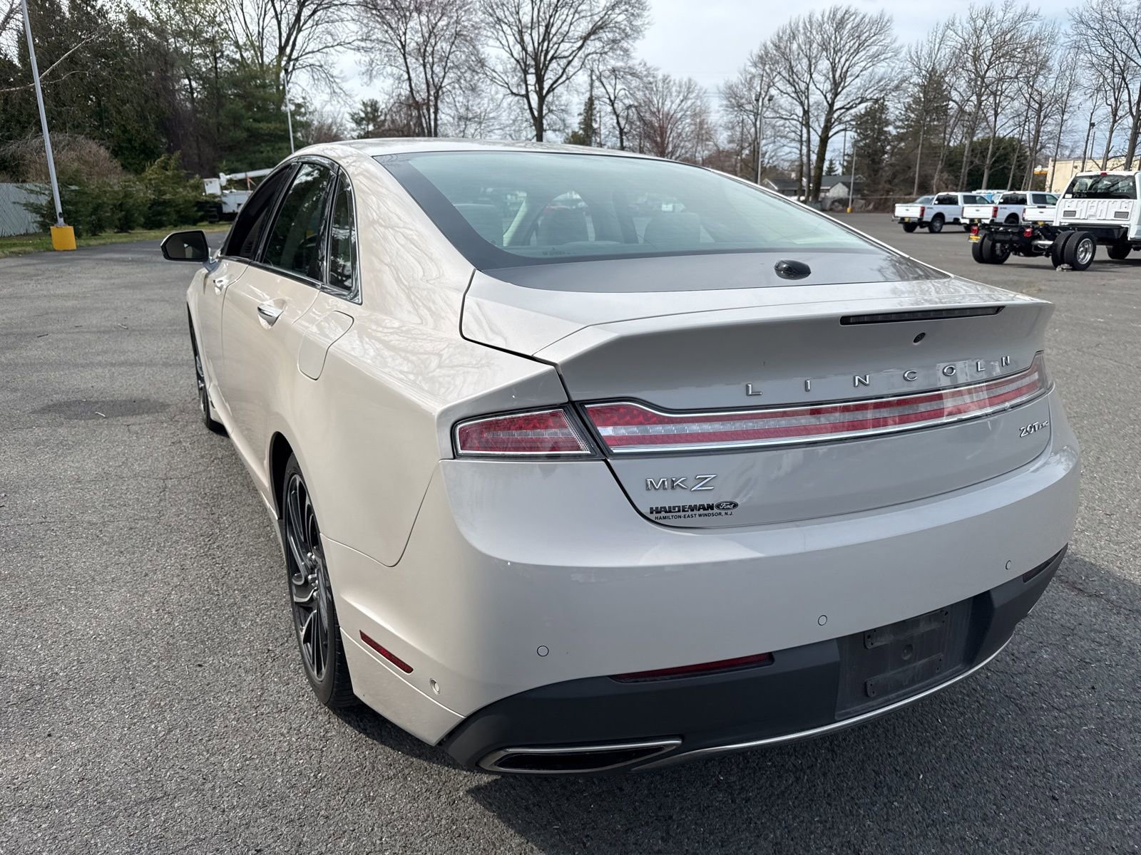 Used 2020 Lincoln MKZ Reserve w/ Elements Package image 4