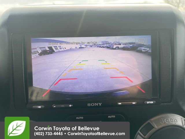 Used 2013 Jeep Wrangler Unlimited Sahara image 13