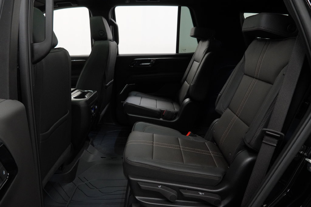 New 2026 Chevrolet Tahoe High Country AWD/4WD image 11
