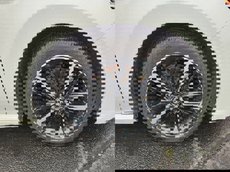 Used 2019 Toyota Camry XSE image 16