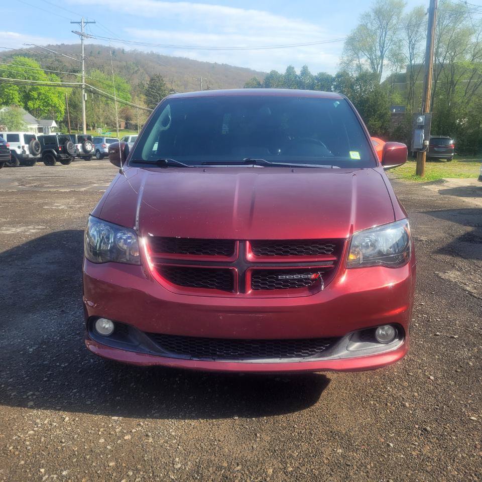 Used 2019 Dodge Grand Caravan GT FWD image 3
