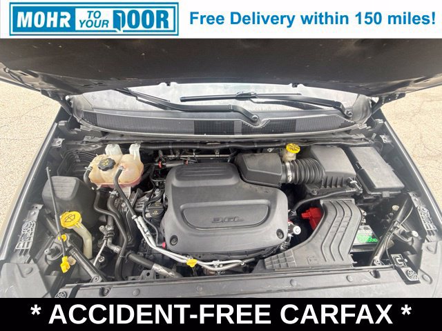 Used 2021 Chrysler Pacifica Touring-L w/ Premium & Safety Sphere Group FWD image 11